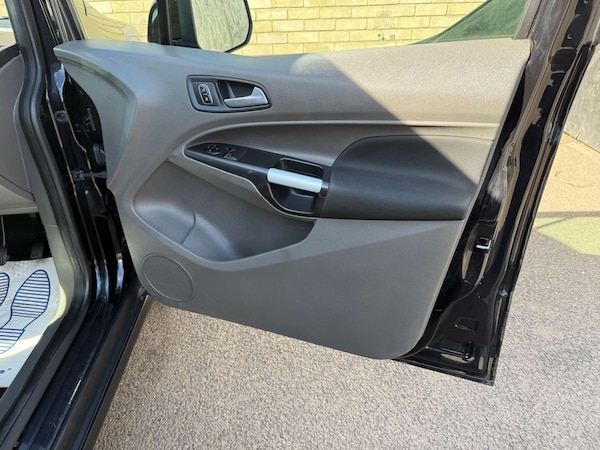 Used Ford Transit Connect 2020 for sale - 76089436: Photo 40