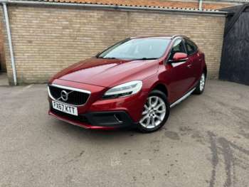 Used Volvo V40 2017 for sale - 74772238: Photo