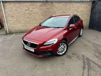 Used Volvo V40 2017 for sale - 74772238: Photo