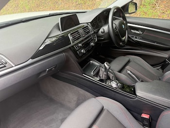Used BMW 3 Series 2015 for sale - 79504399: Photo