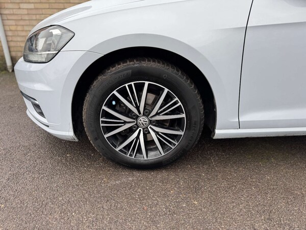 Used Volkswagen Golf 2018 for sale - 74772217: Photo 17