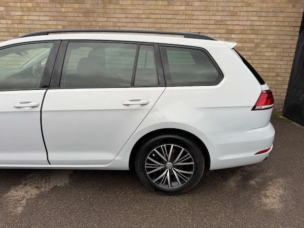 Used Volkswagen Golf 2018 for sale - 74772217: Photo 19