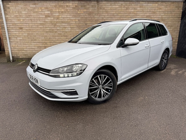 Used Volkswagen Golf 2018 for sale - 74772217: Photo 1