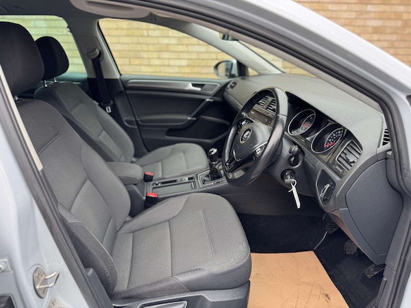 Used Volkswagen Golf 2018 for sale - 74772217: Photo 42