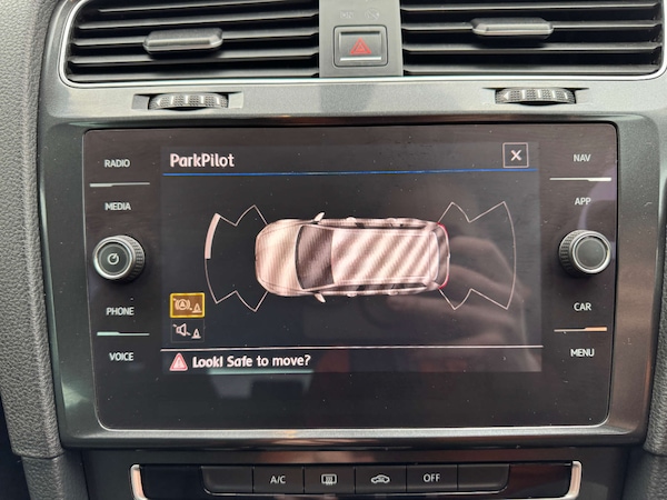 Used Volkswagen Golf 2018 for sale - 74772217: Photo 60