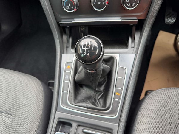 Used Volkswagen Golf 2018 for sale - 74772217: Photo 68