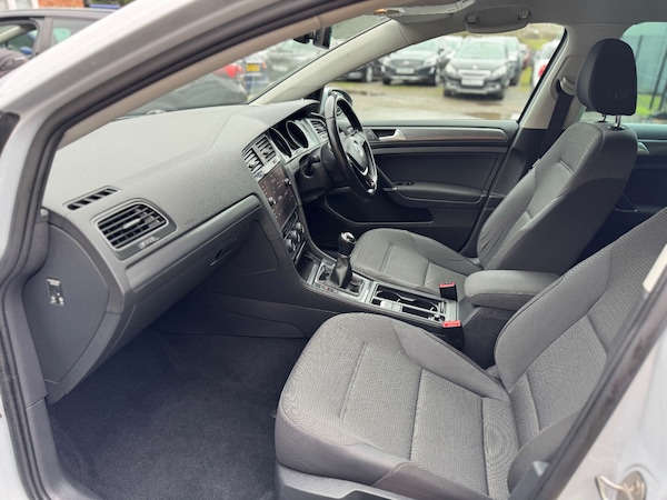 Used Volkswagen Golf 2018 for sale - 74772217: Photo 77