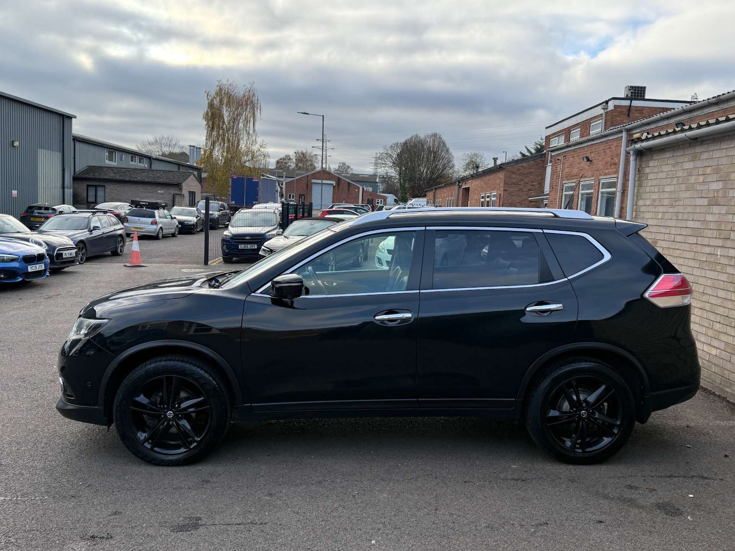 Used Nissan X-Trail 2016 for sale - 77652992: Photo 24
