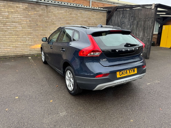 Used Volvo V40 2014 for sale - 74772224: Photo 22