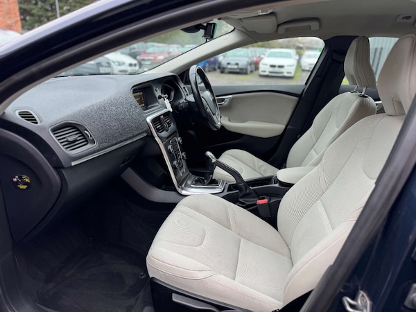 Used Volvo V40 2014 for sale - 74772224: Photo 71