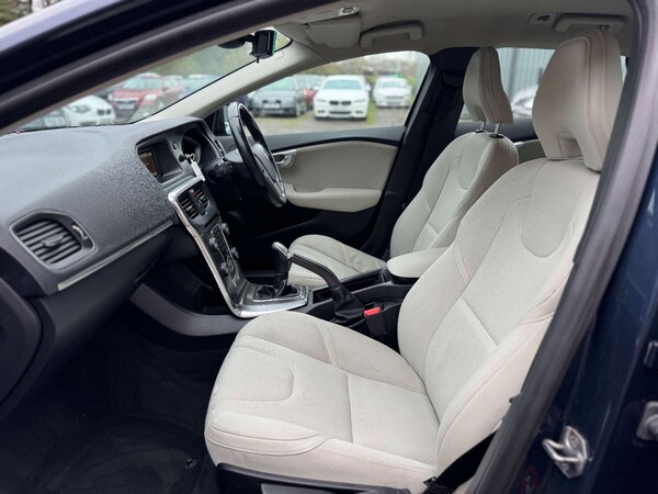 Used Volvo V40 2014 for sale - 74772224: Photo 73