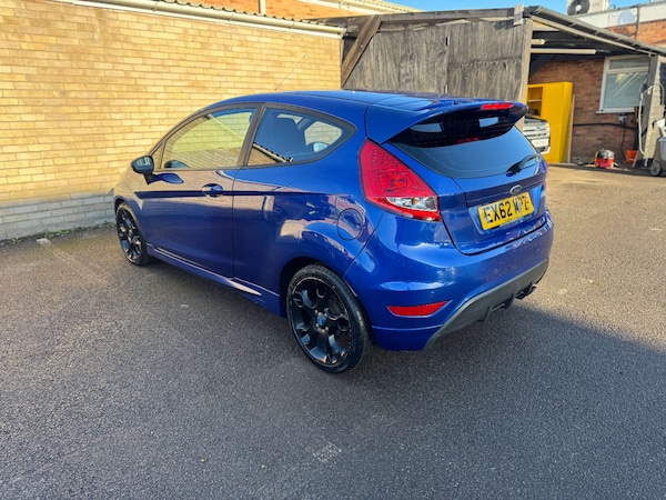 Used Ford Fiesta 2012 for sale - 74772226: Photo 25