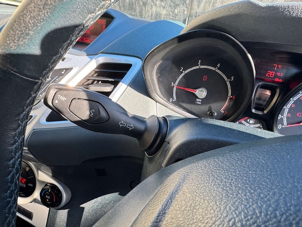 Used Ford Fiesta 2012 for sale - 74772226: Photo 47