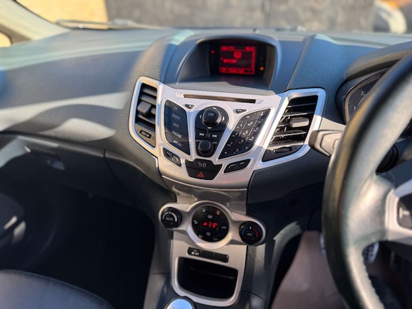 Used Ford Fiesta 2012 for sale - 74772226: Photo 53