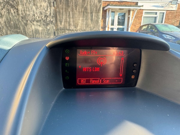 Used Ford Fiesta 2012 for sale - 74772226: Photo 54