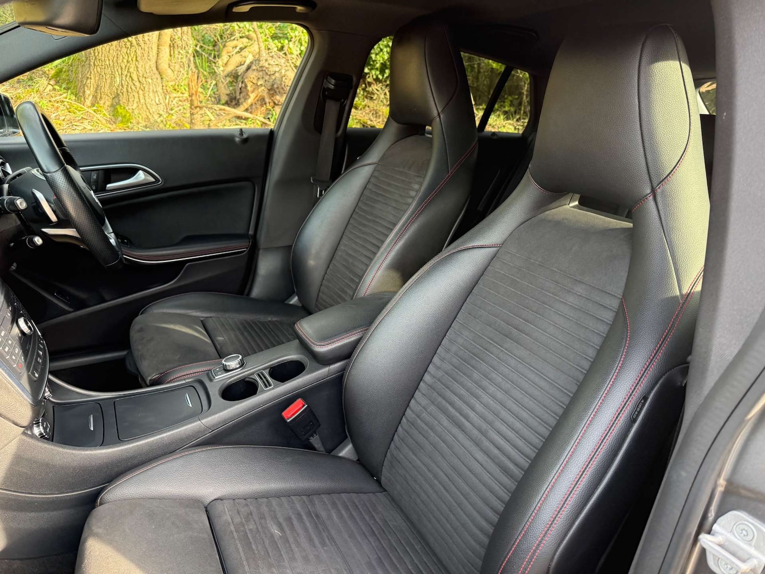 Used Mercedes-Benz CLA 2016 for sale - 77967833: Photo 25