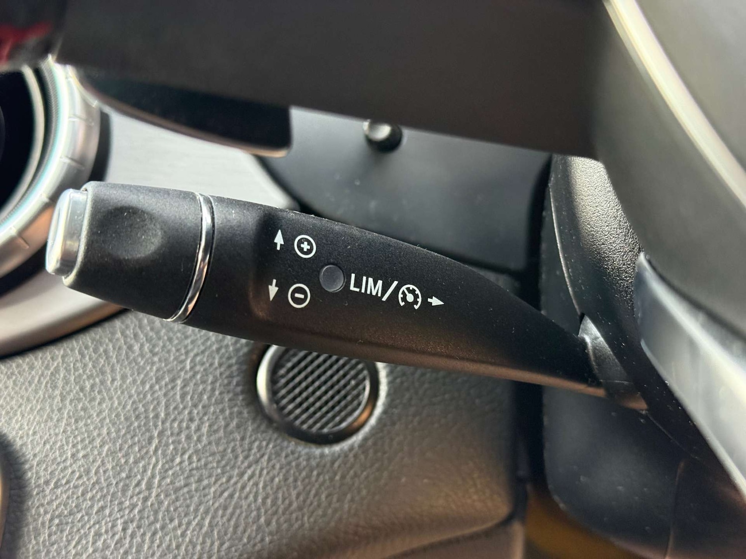 Used Mercedes-Benz CLA 2016 for sale - 77967833: Photo 49