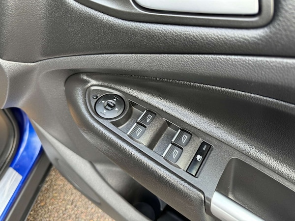 Used Ford Kuga 2018 for sale - 74772203: Photo 38