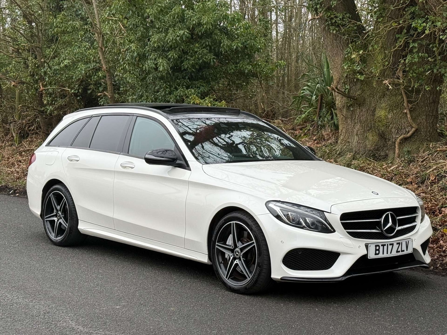 Used Mercedes-Benz C Class 2017 for sale - 77803623: Photo 4