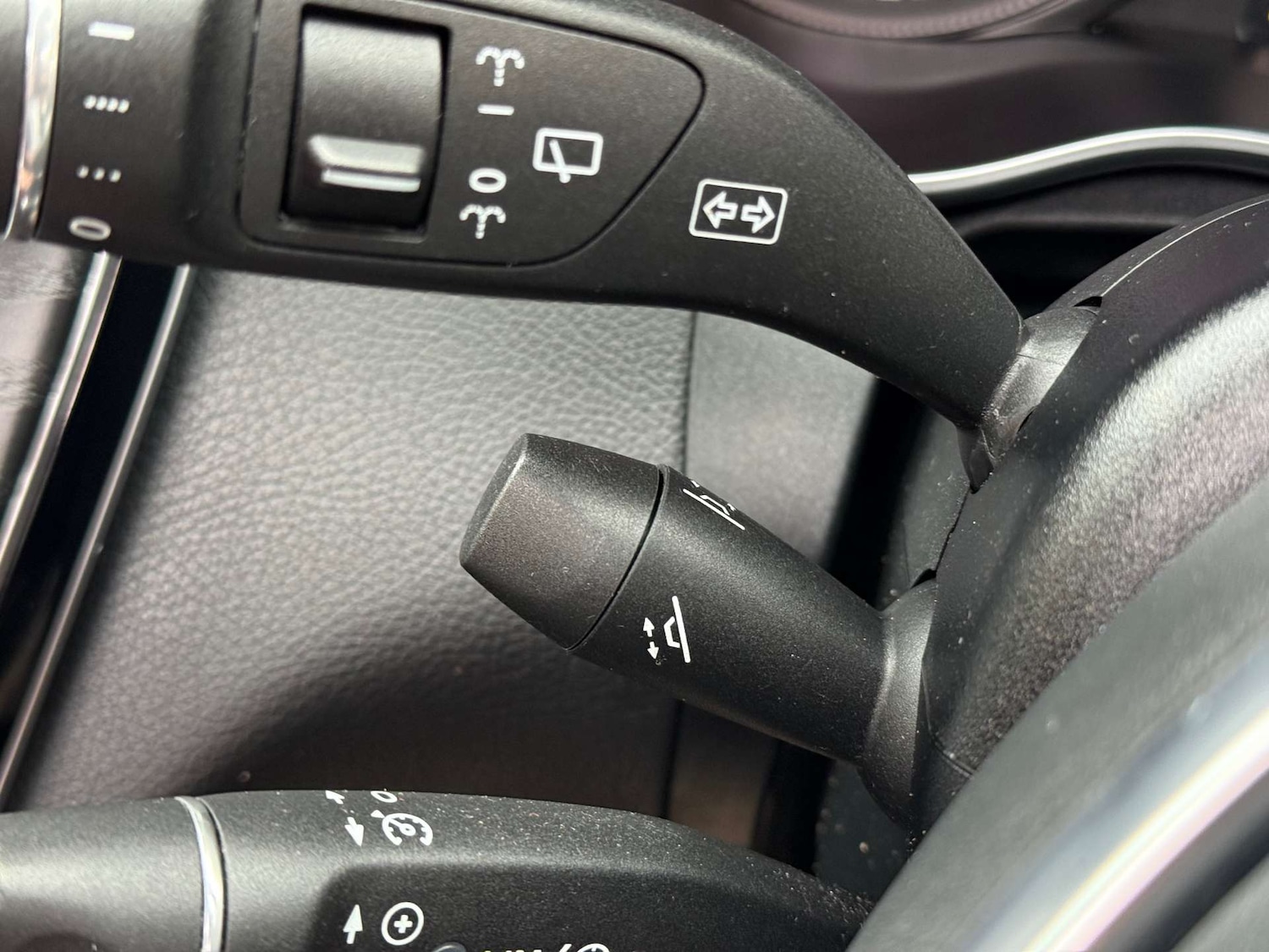 Used Mercedes-Benz C Class 2017 for sale - 77803623: Photo 47