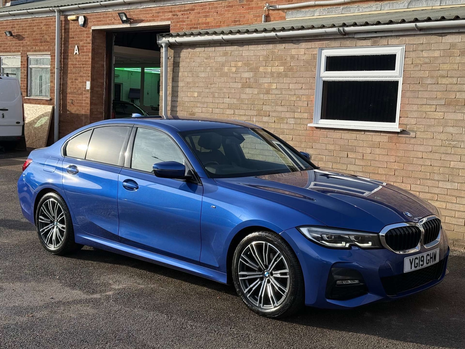 Used BMW 3 Series 2019 for sale - 77355576: Photo 12