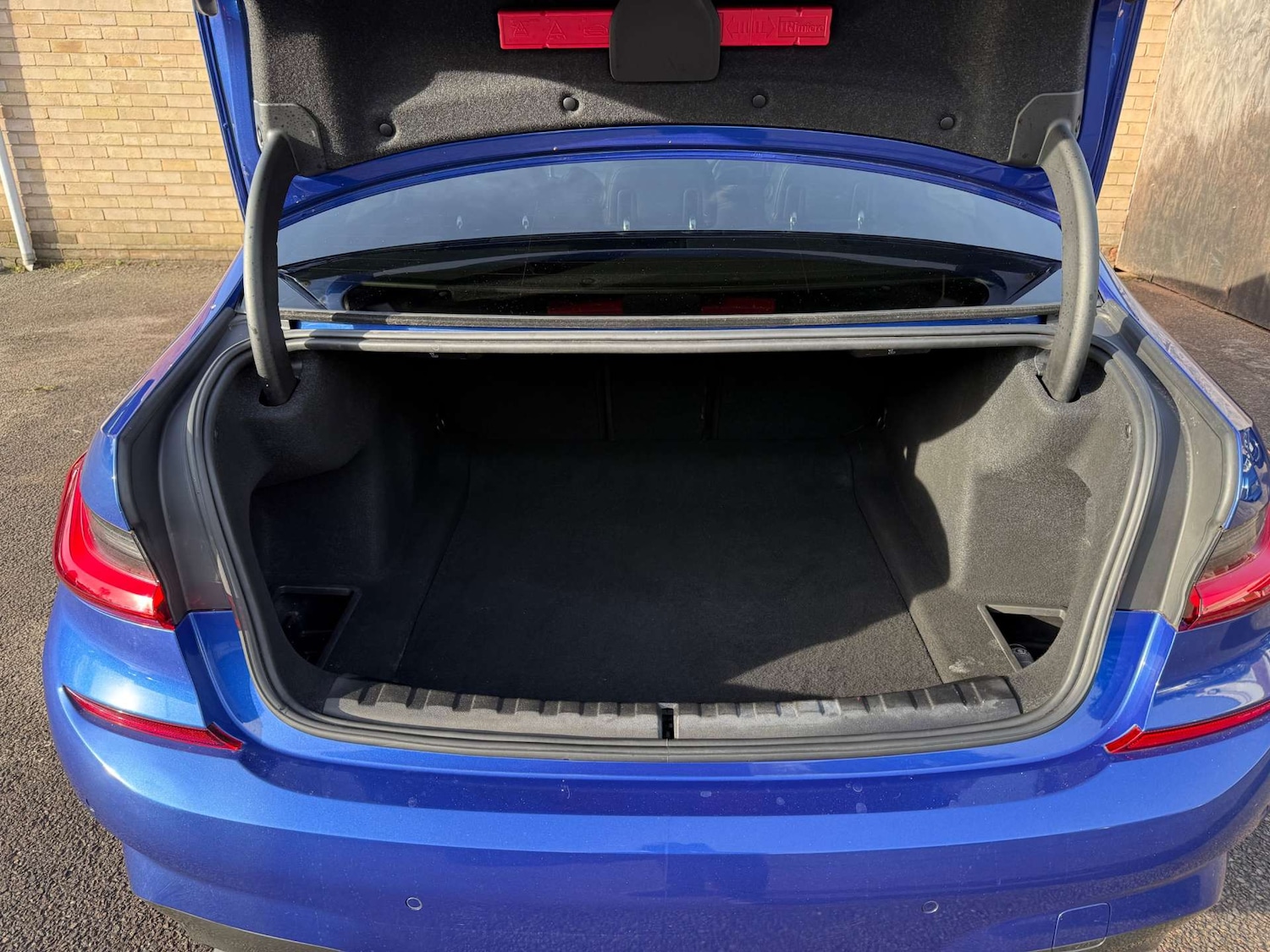 Used BMW 3 Series 2019 for sale - 77355576: Photo 41