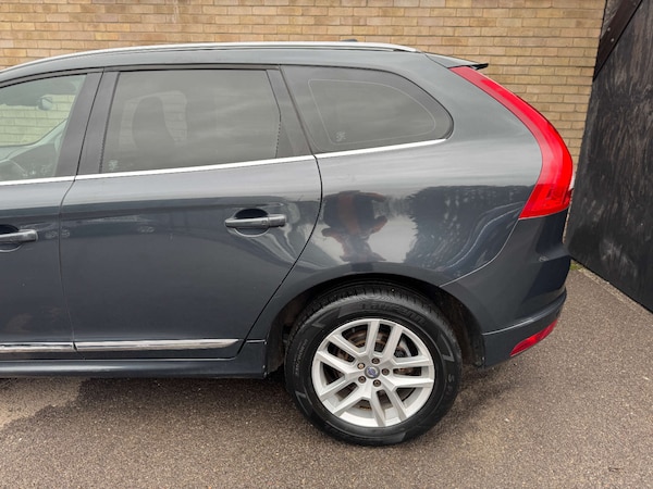 Used Volvo XC60 2016 for sale - 74772269: Photo 19