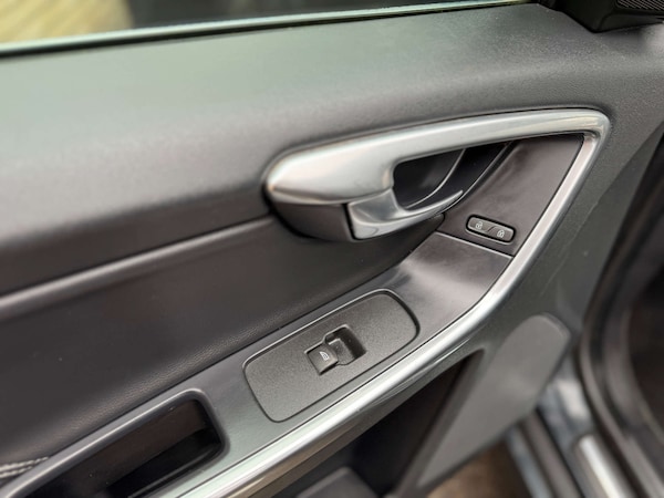 Used Volvo XC60 2016 for sale - 74772269: Photo 71