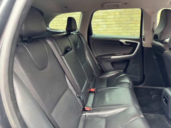 Used Volvo XC60 2016 for sale - 74772269: Photo 86