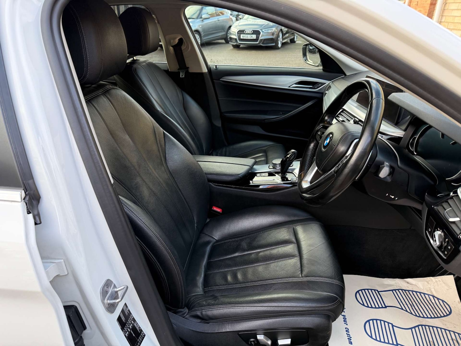 Used BMW 5 Series 2017 for sale - 77055555: Photo 11