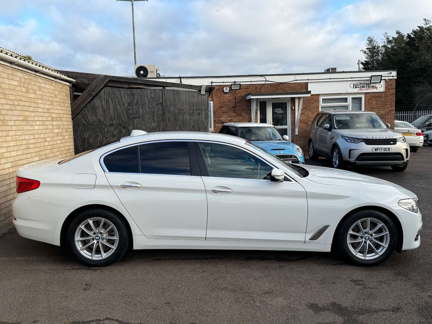 Used BMW 5 Series 2017 for sale - 77055555: Photo 14