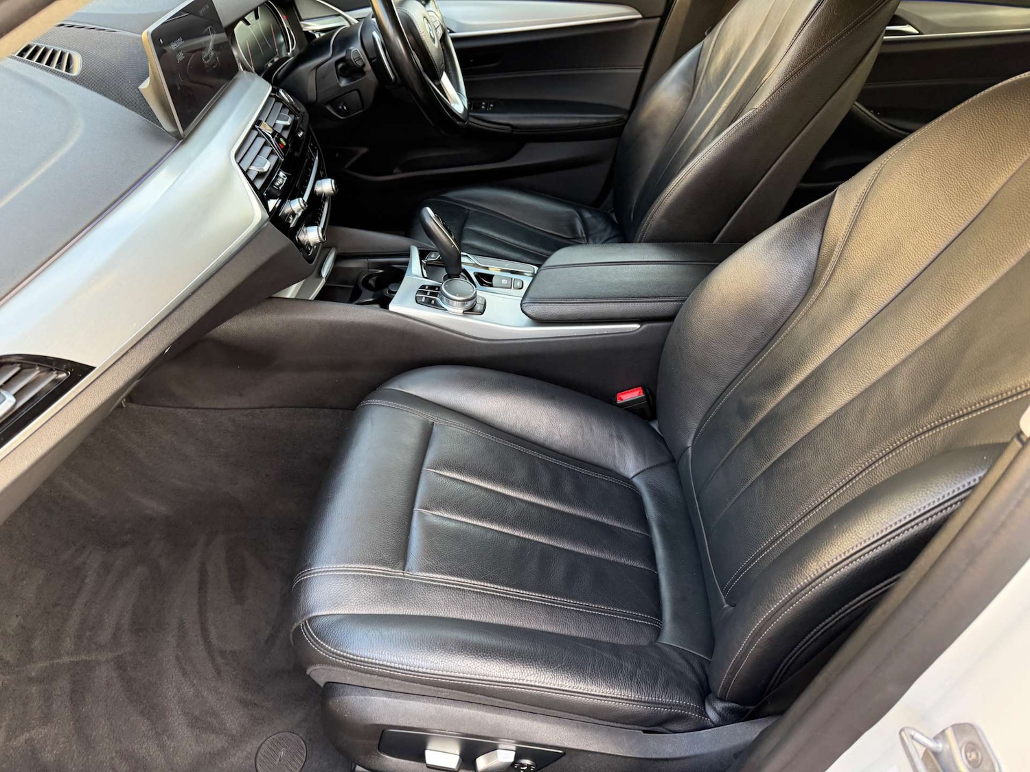 Used BMW 5 Series 2017 for sale - 77055555: Photo 21