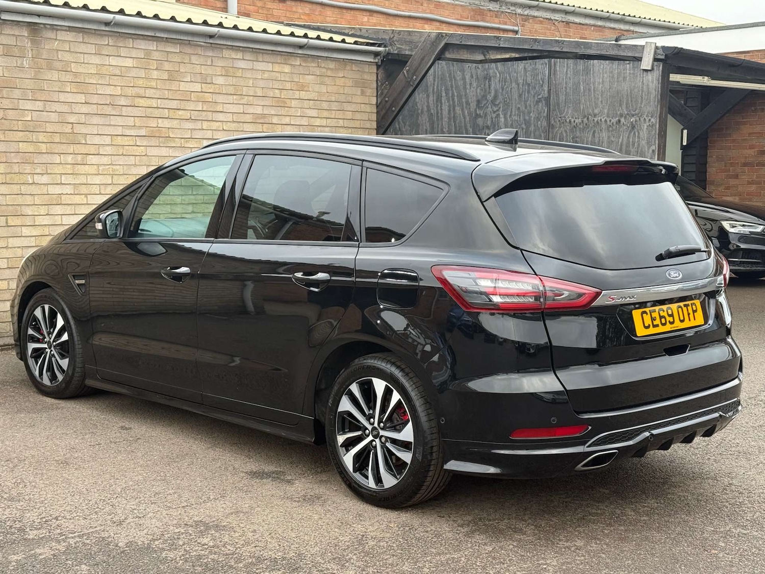Used Ford S-Max 2019 for sale - 76949875: Photo 23