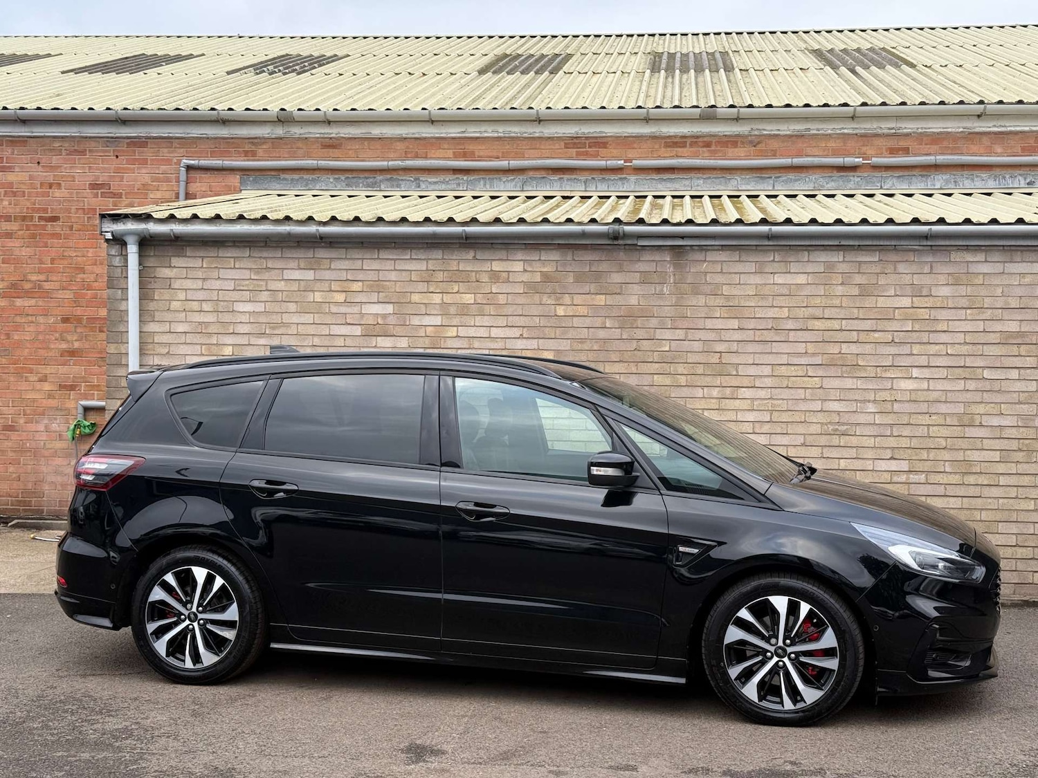 Used Ford S-Max 2019 for sale - 76949875: Photo 32