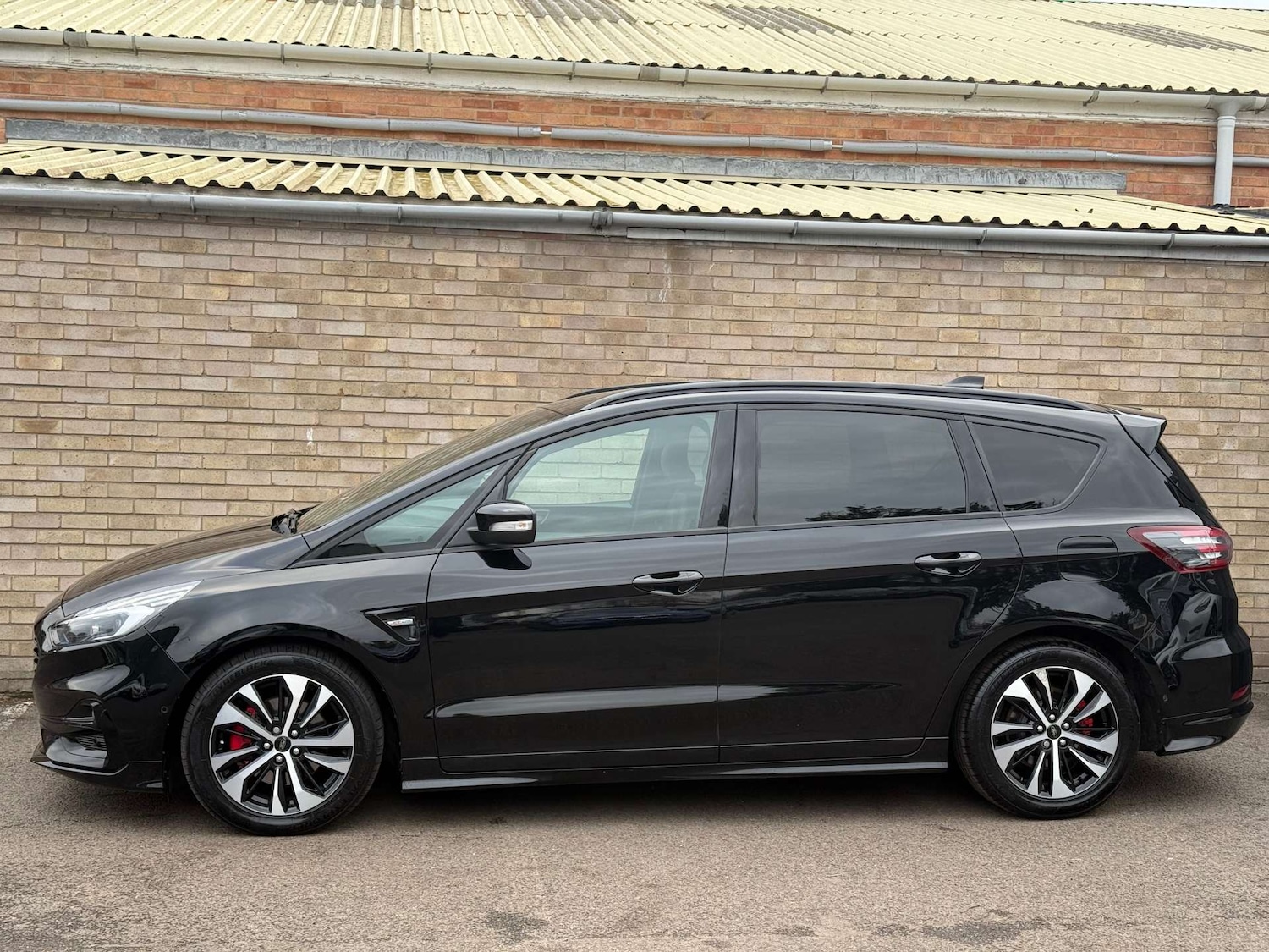 Used Ford S-Max 2019 for sale - 76949875: Photo 33