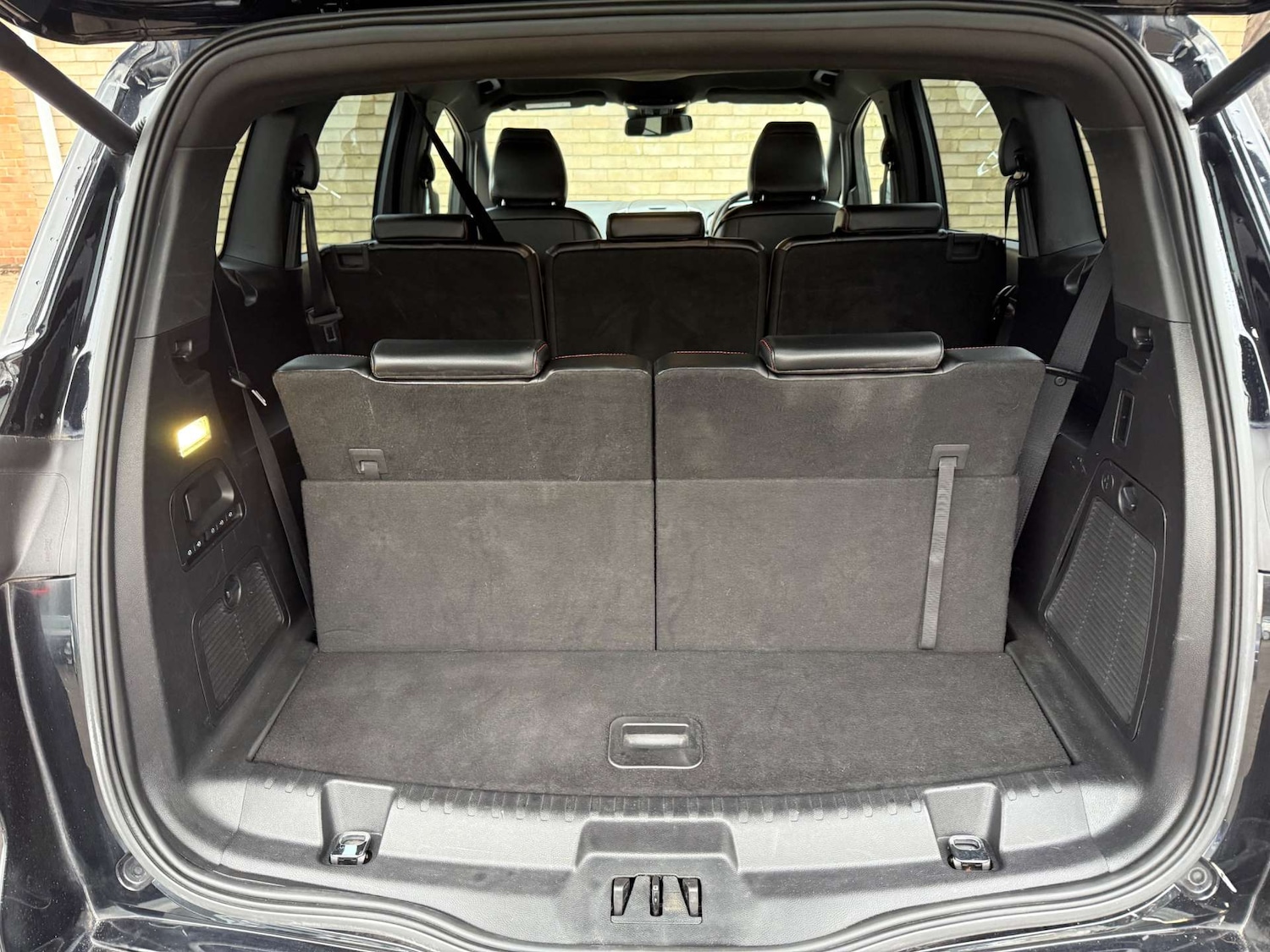 Used Ford S-Max 2019 for sale - 76949875: Photo 43