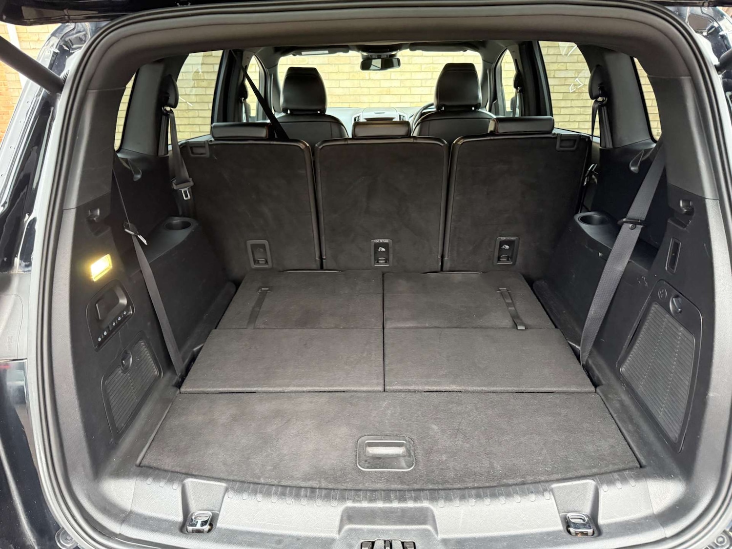 Used Ford S-Max 2019 for sale - 76949875: Photo 44