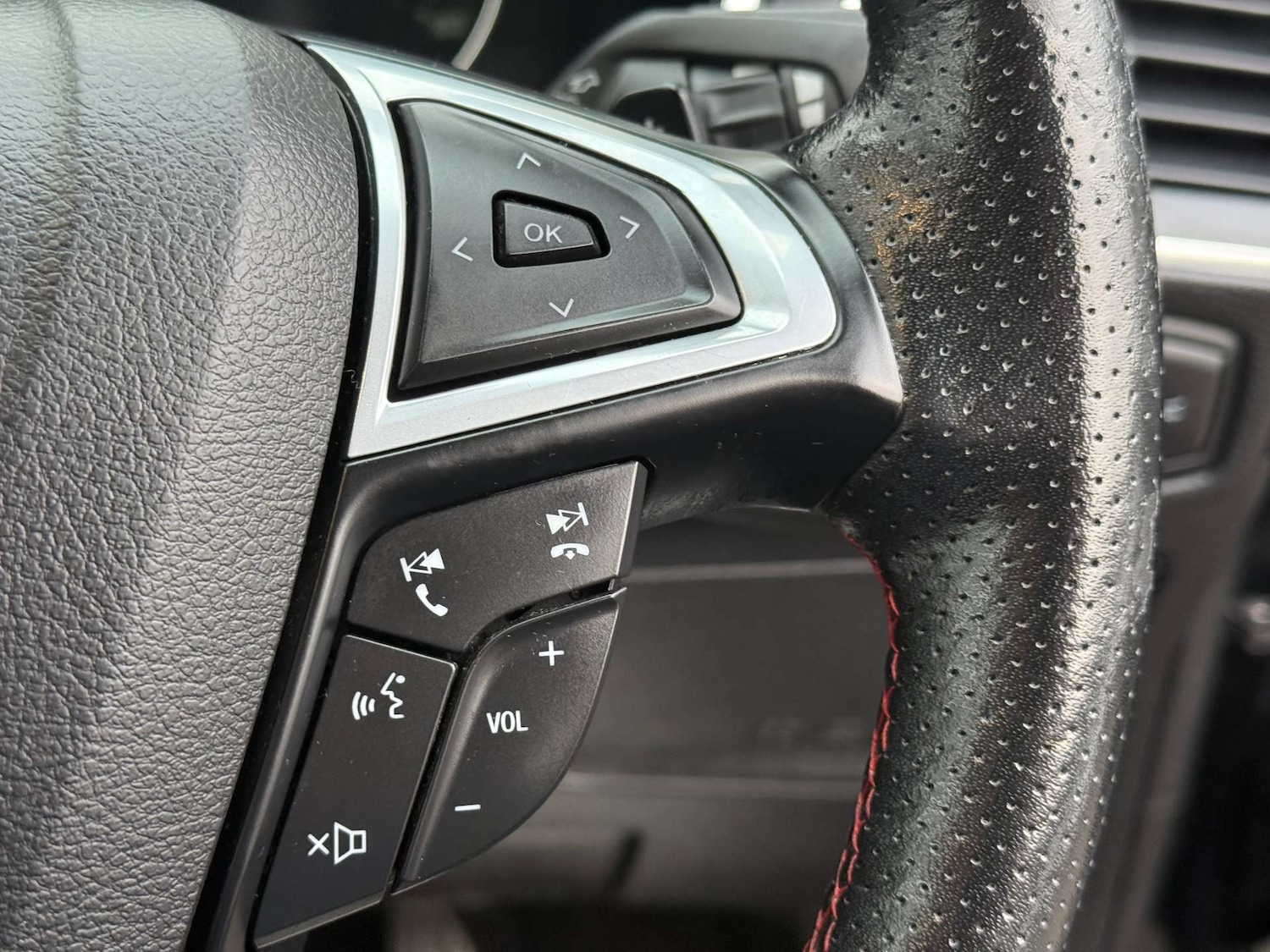 Used Ford S-Max 2019 for sale - 76949875: Photo 53