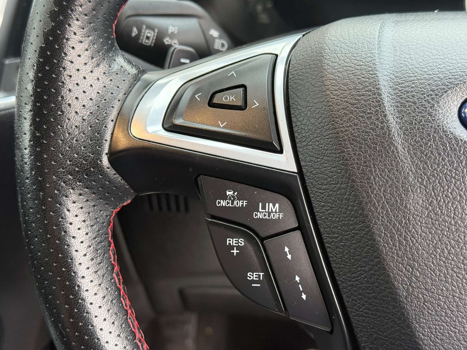 Used Ford S-Max 2019 for sale - 76949875: Photo 66