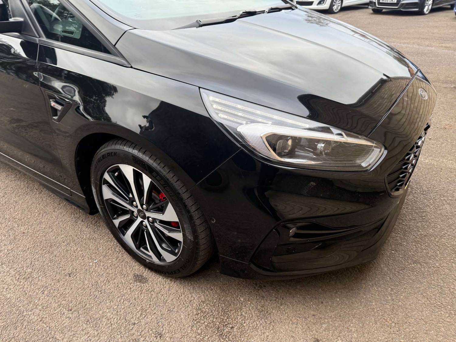 Used Ford S-Max 2019 for sale - 76949875: Photo 76