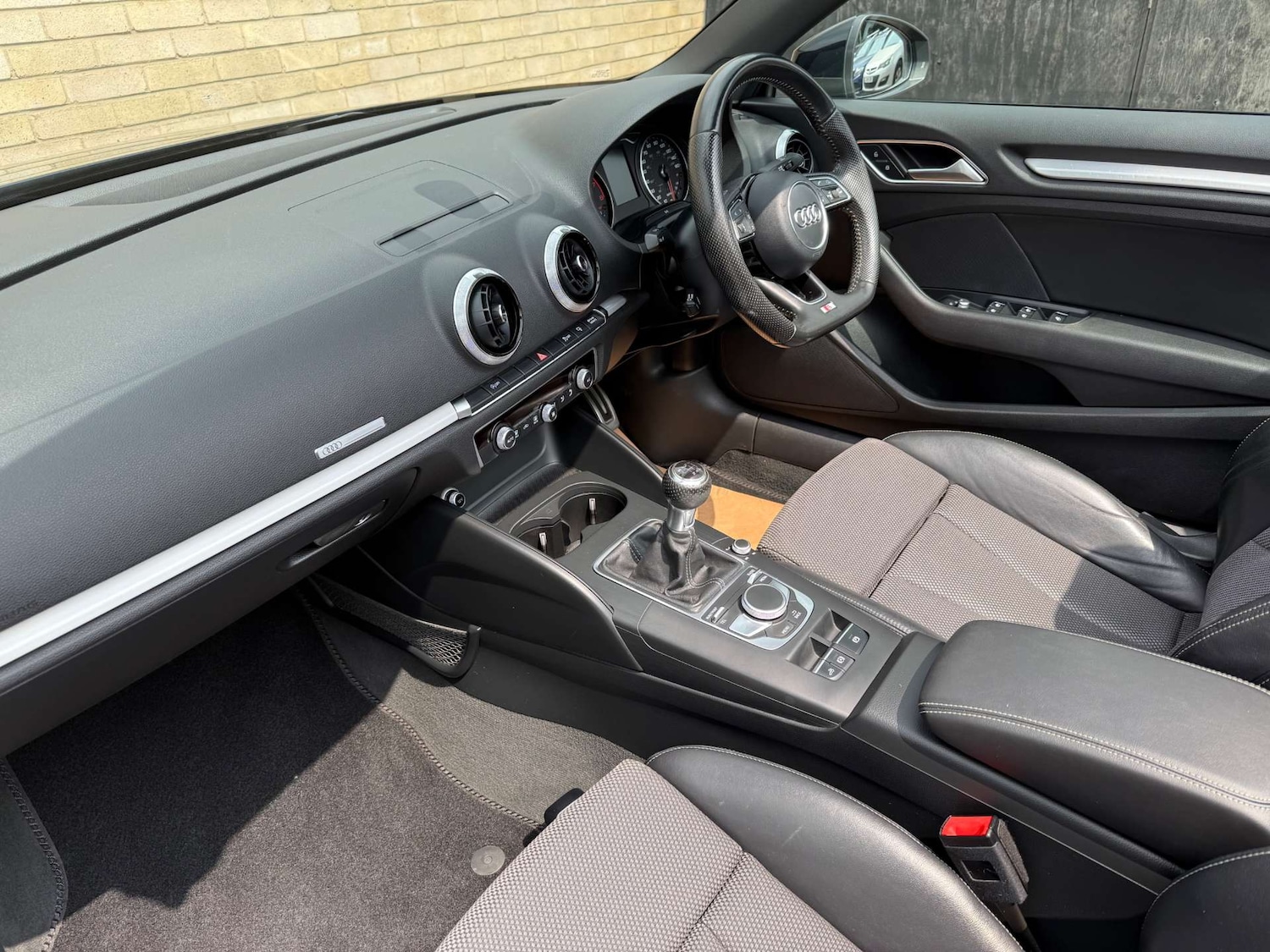 Used Audi A3 2016 for sale - 76601459: Photo 3