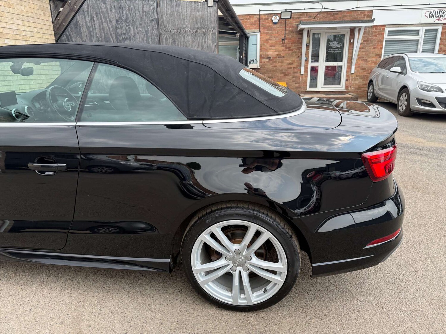 Used Audi A3 2016 for sale - 76601459: Photo 74