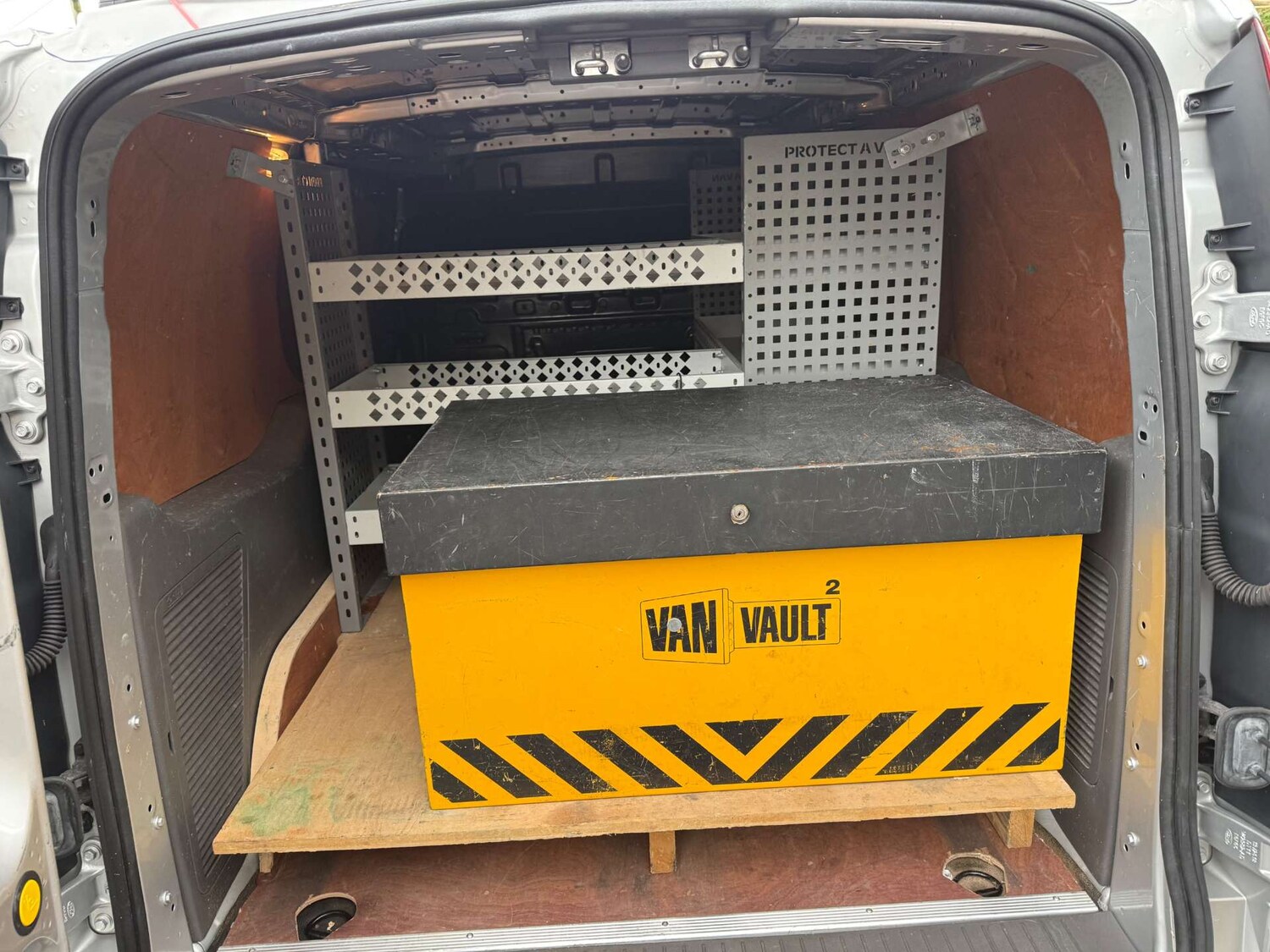 Used Ford Transit Connect 2019 for sale - 77905887: Photo 33