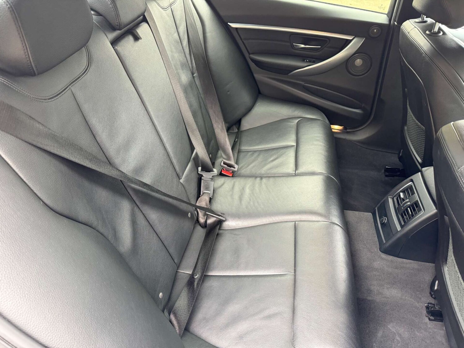 Used BMW 3 Series 2018 for sale - 77916449: Photo 29