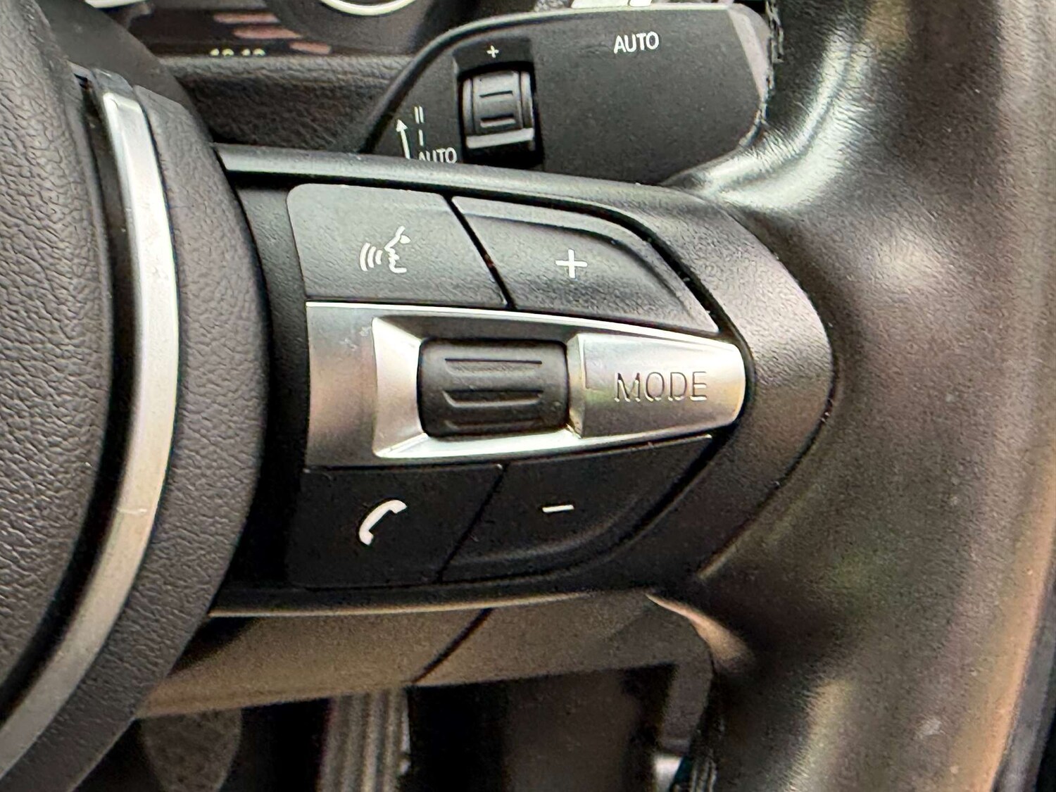 Used BMW 3 Series 2018 for sale - 77916449: Photo 46