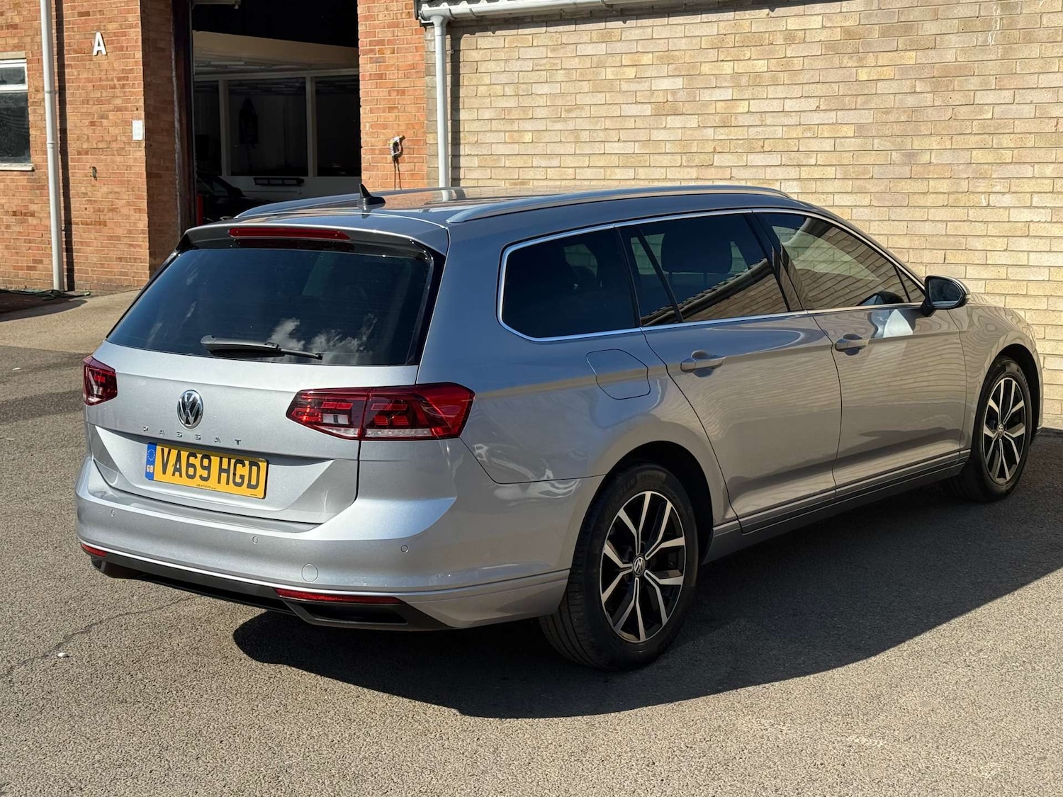 Used Volkswagen Passat 2020 for sale - 77639580: Photo 24