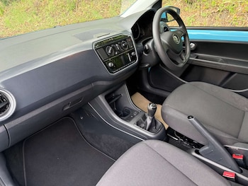 Used Volkswagen up! 2016 for sale - 78804146: Photo