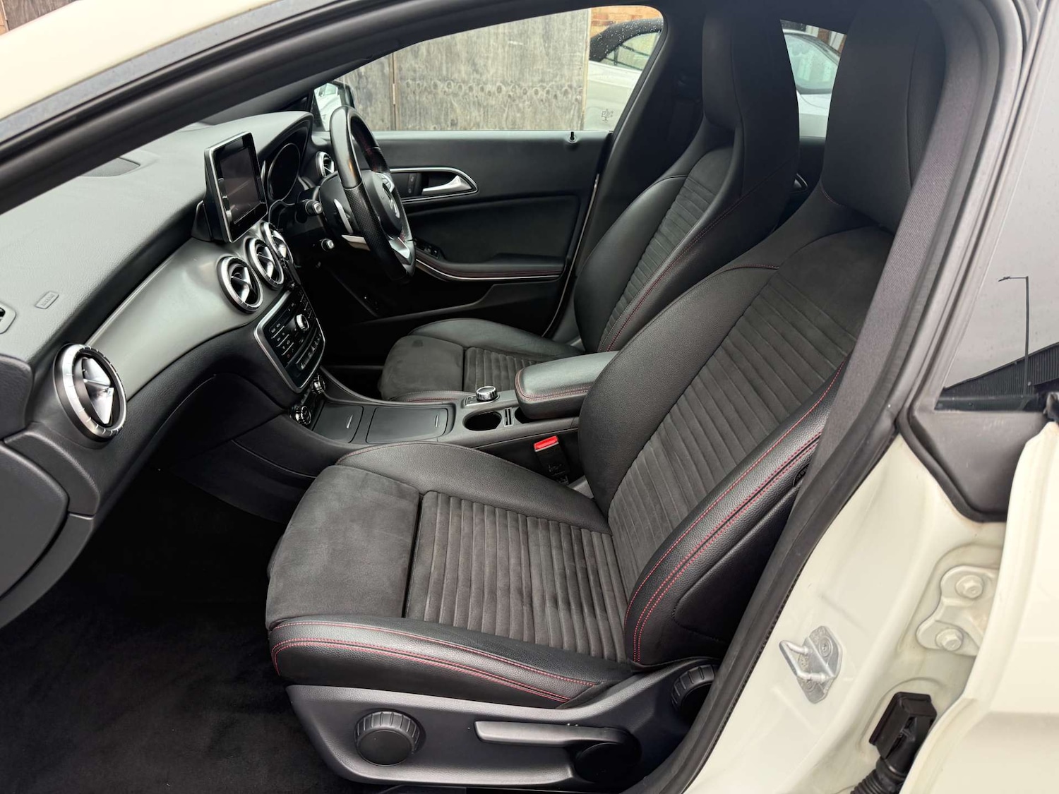 Used Mercedes-Benz CLA 2016 for sale - 77621950: Photo 20