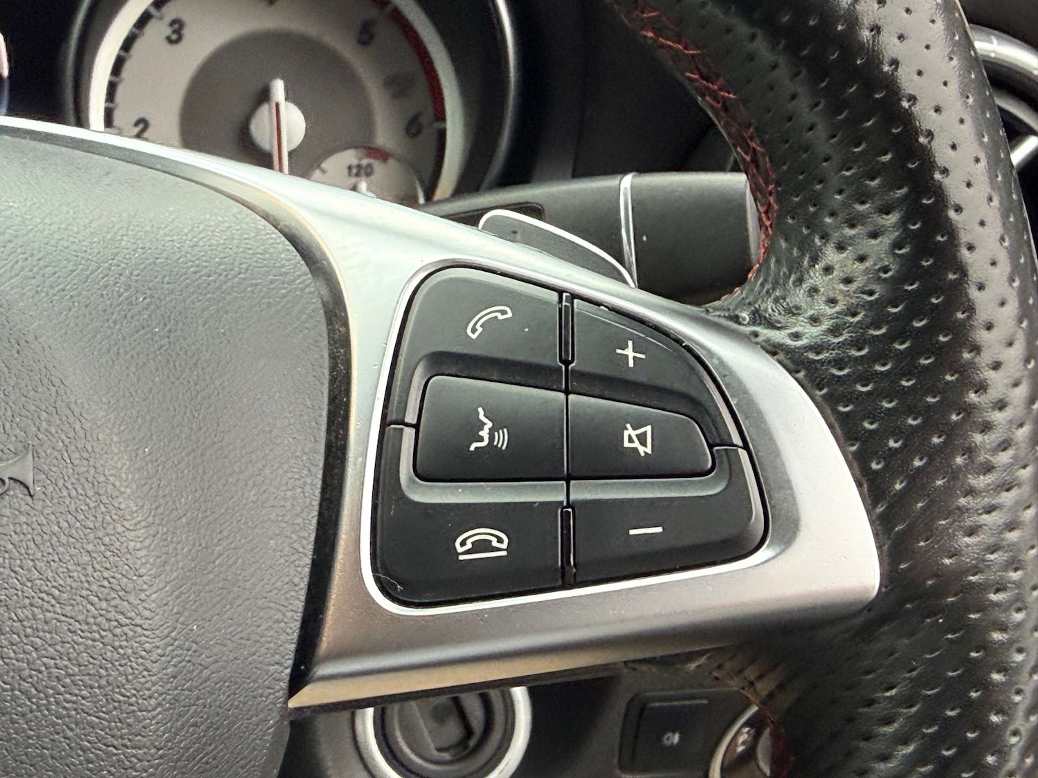 Used Mercedes-Benz CLA 2016 for sale - 77621950: Photo 45