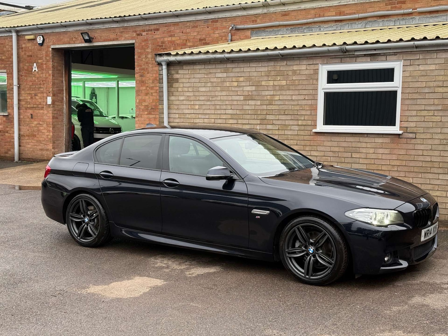 Used BMW 5 Series 2014 for sale - 77609399: Photo 12